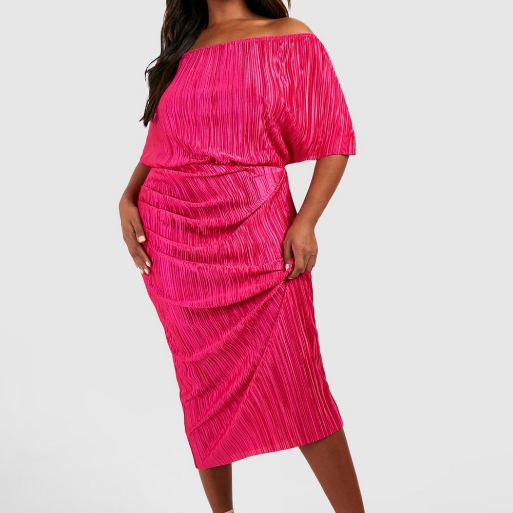 NWT Plisse / Ribbed Hot Pink Cocktail Dress